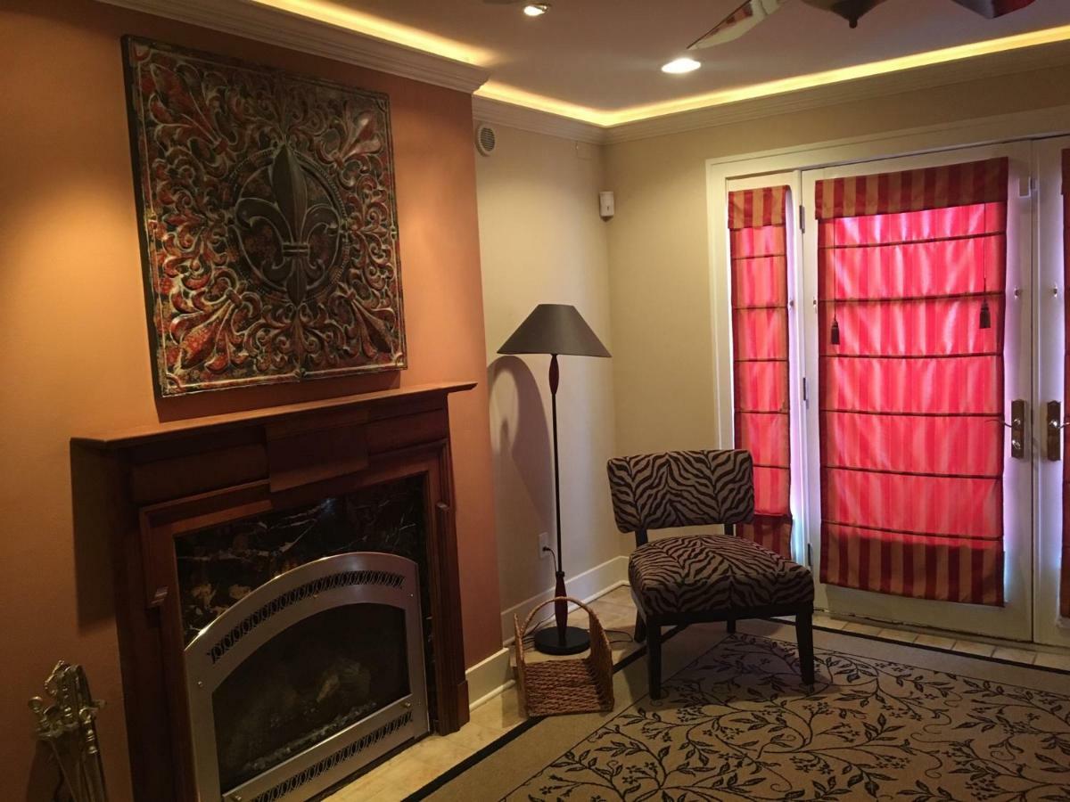 تاكوما، واشنطن The Villa Bed & Breakfast (Adults Only) الغرفة الصورة